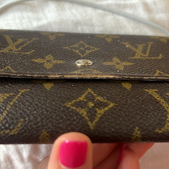 Vintage Louis Vuitton Monogram Long Wallet - Picture 2 of 11
